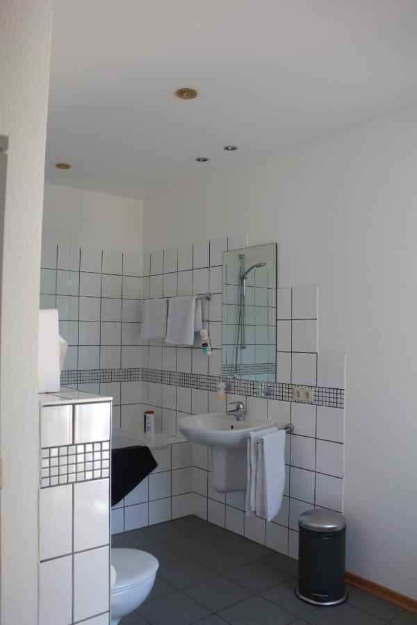 Weeze Apartment Hau Ngoại thất bức ảnh